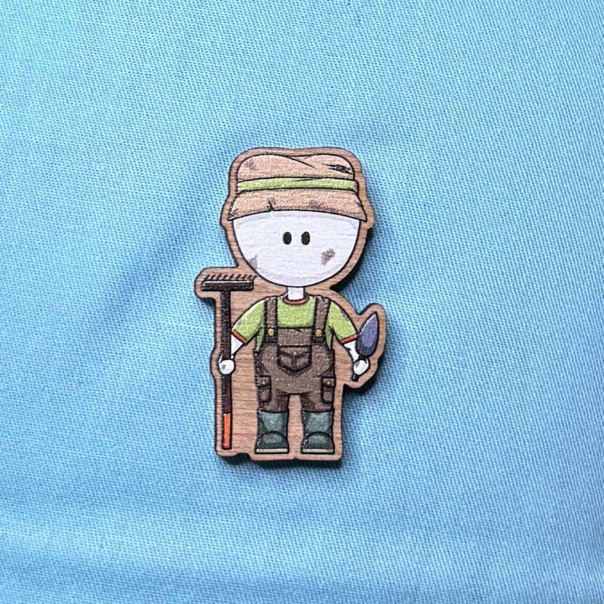 Gardener - Wooden Pin