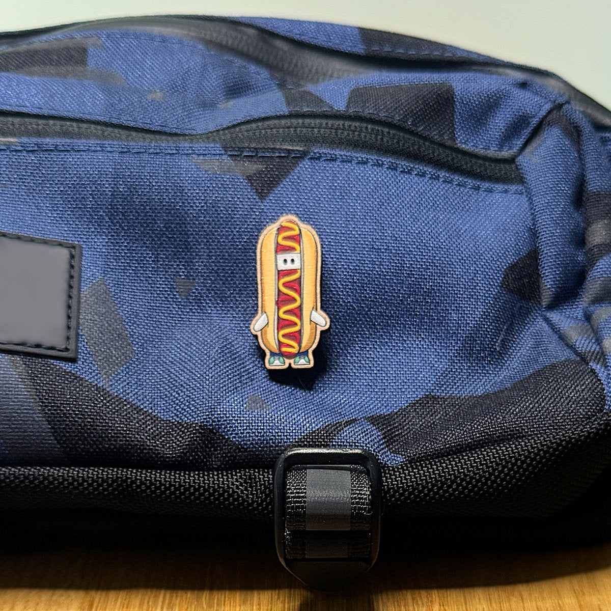 Hotdog - Wooden Pin